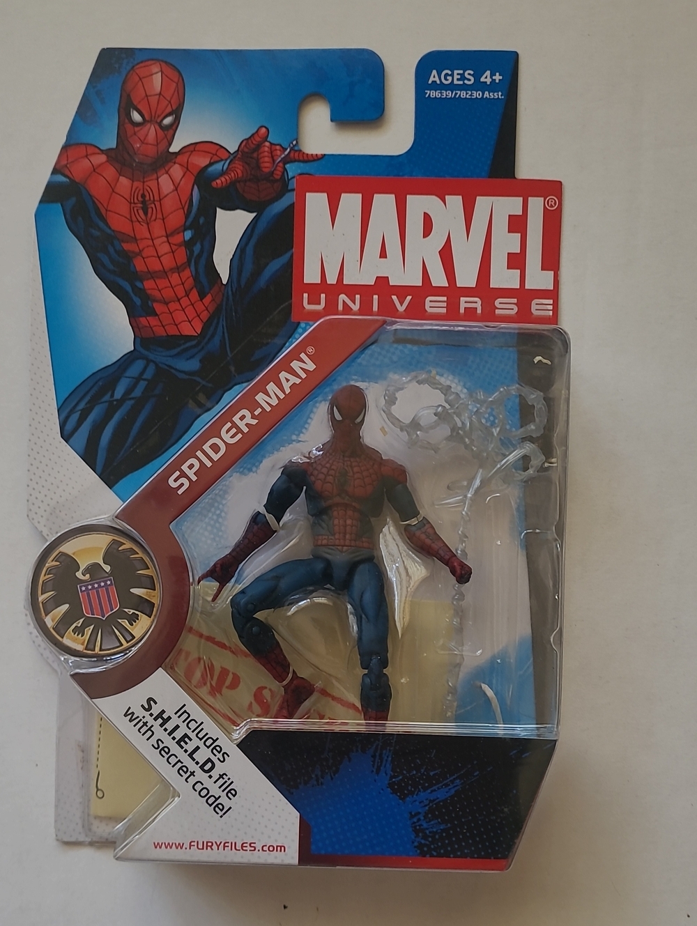 Marvel Universe Classic Spider-Man Action Figure new